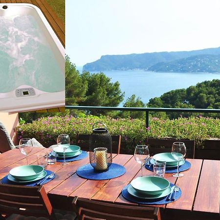 Una Spettacolare Vista Mare - Casa Con Jacuzzi Bergeggi Ngoại thất bức ảnh