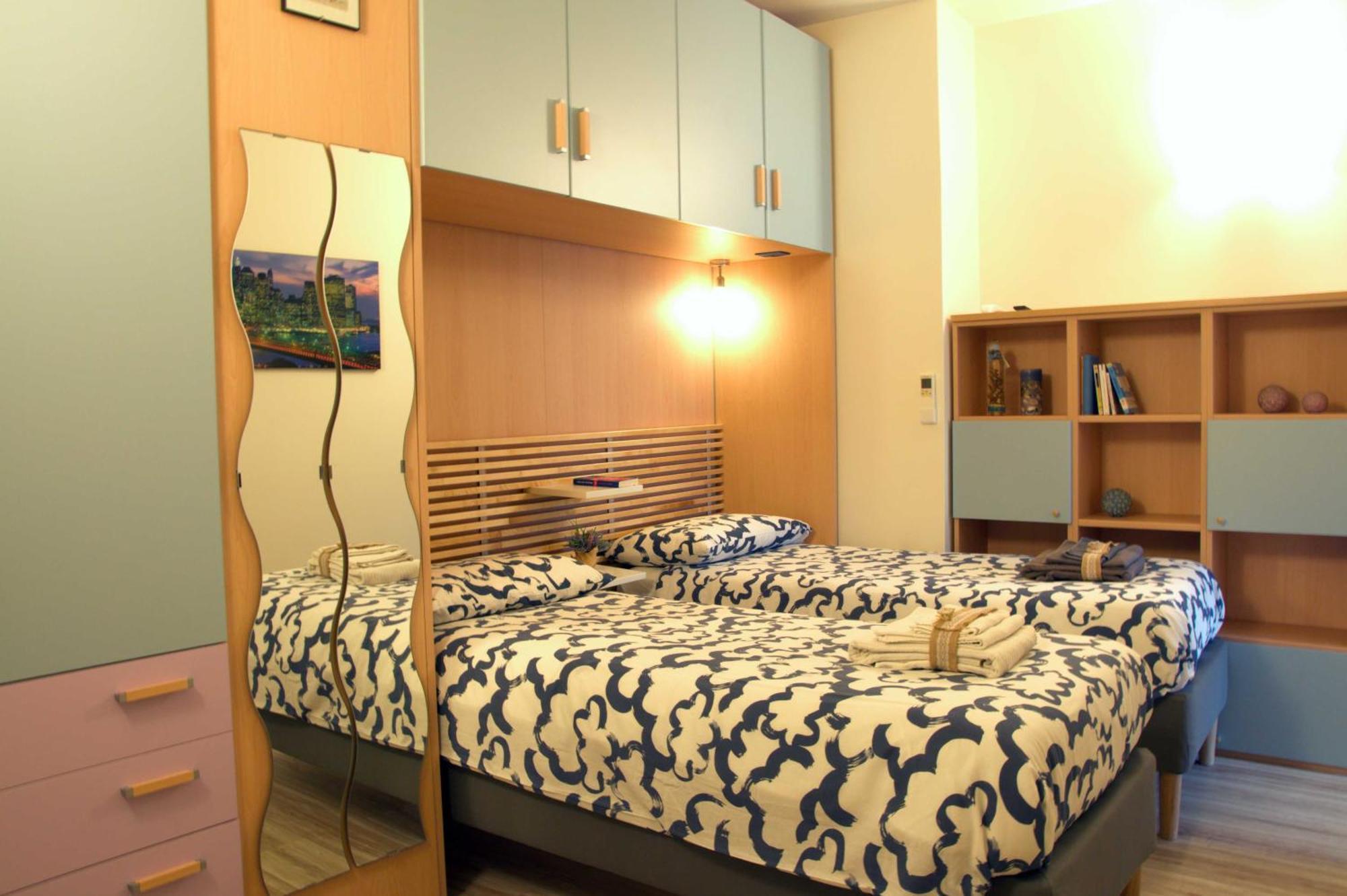 Una Spettacolare Vista Mare - Casa Con Jacuzzi Bergeggi Ngoại thất bức ảnh